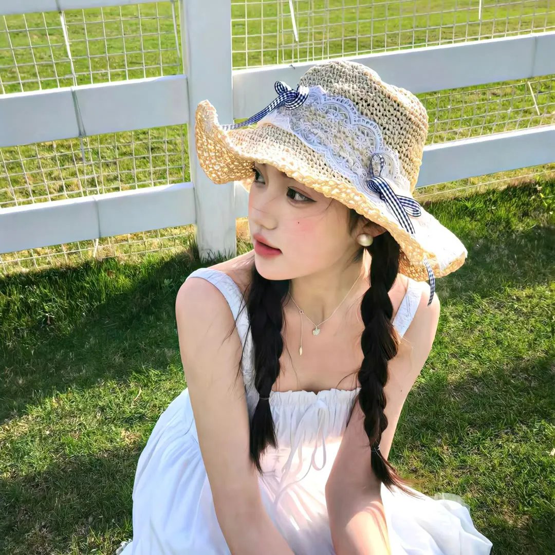 艾米丽·布莱尔的秘密 封面